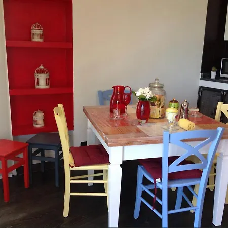 Red House * Costermano