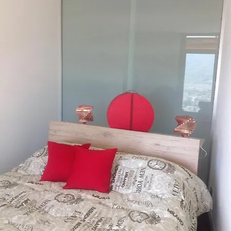 Apartamento Red House
